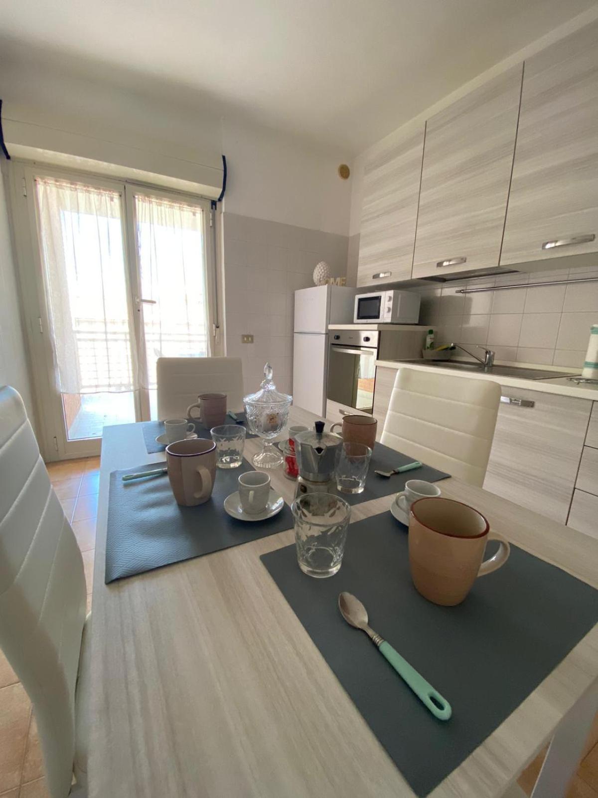 Villa Il Tulipano à Civitavecchia Extérieur photo